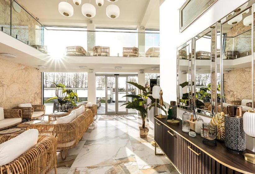 Пансион Villa Vis A Vis