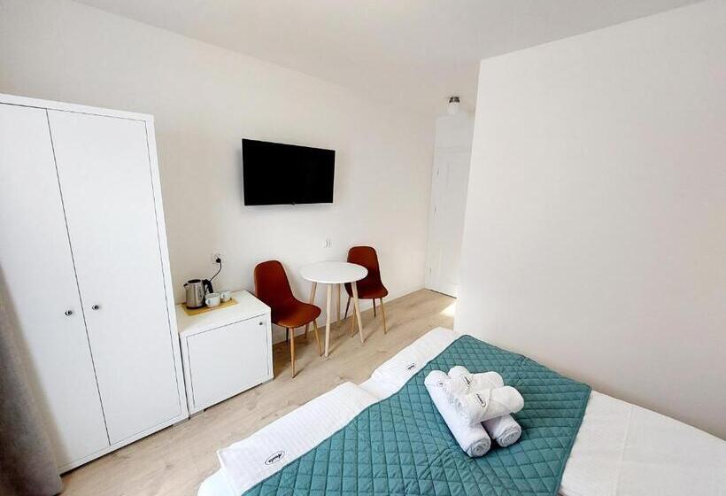 פנסיון Willa Aniela