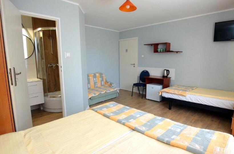 膳宿费 Willa Opal