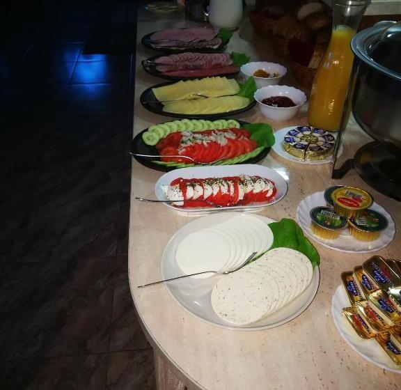 ペンション Willa Ostoja