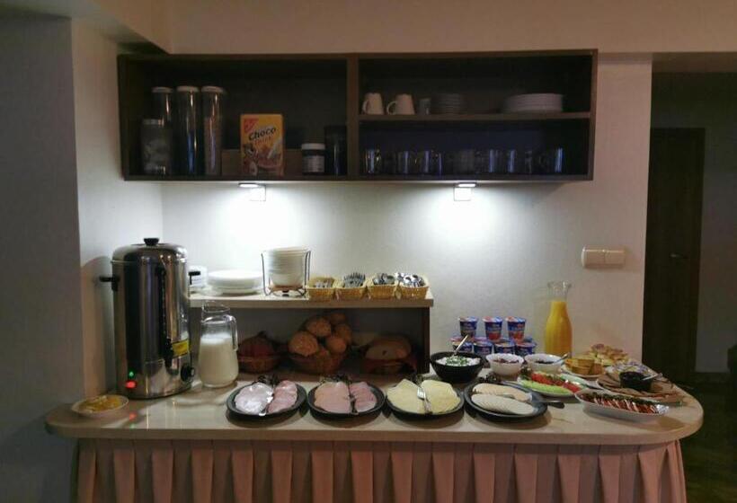 ペンション Willa Ostoja