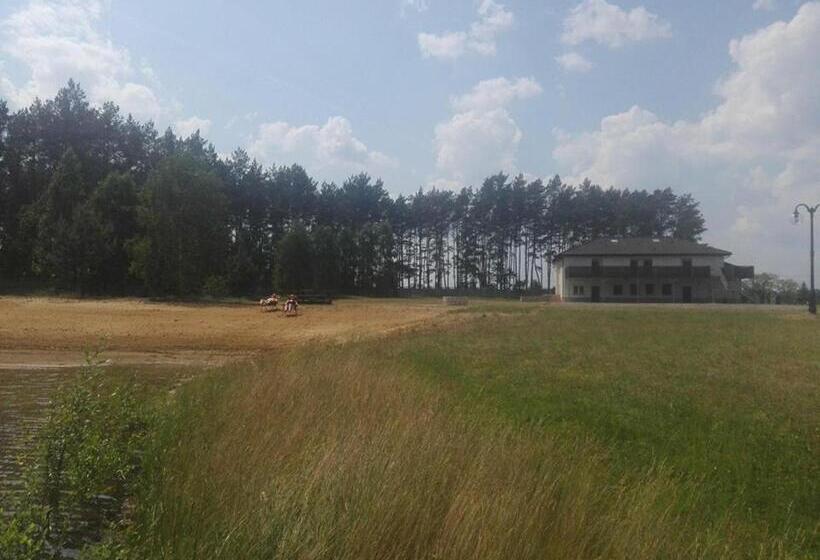 ペンション Wypoczynek Nad Stawem