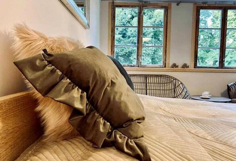 פנסיון Zamkowa 4