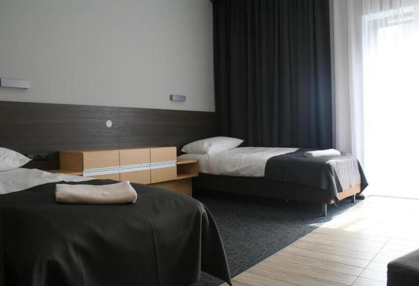 リゾートホテル Centralny Ośrodek Sportu   Wałcz