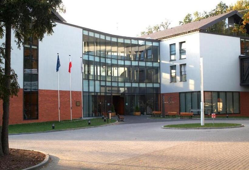 リゾートホテル Centralny Ośrodek Sportu   Wałcz
