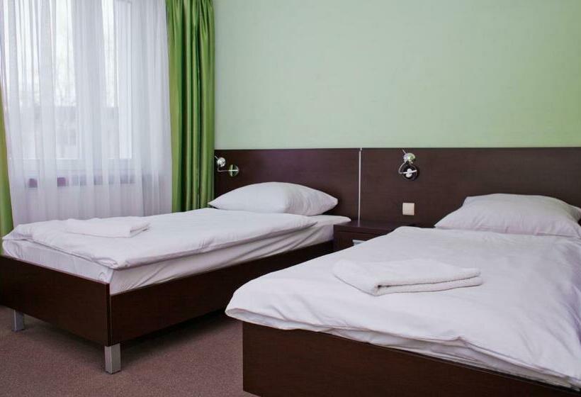 استراحتگاه Centralny Ośrodek Sportu  Cetniewo We Władysławowie