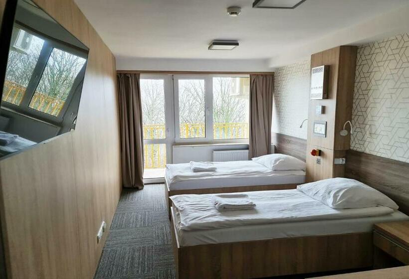 استراحتگاه Centralny Ośrodek Sportu  Cetniewo We Władysławowie