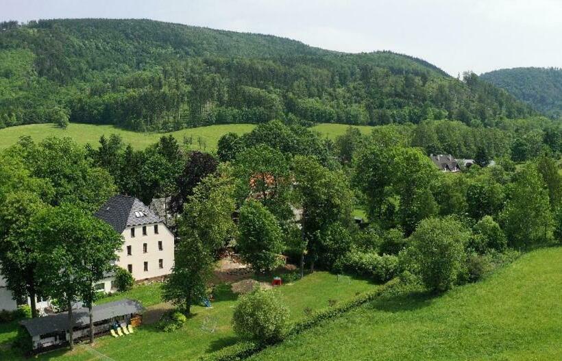 אתר נופש Ośrodek Wypoczynkowy Radosno