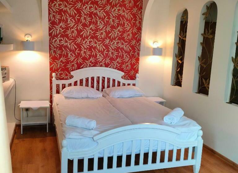 リゾートホテル Willa Flora