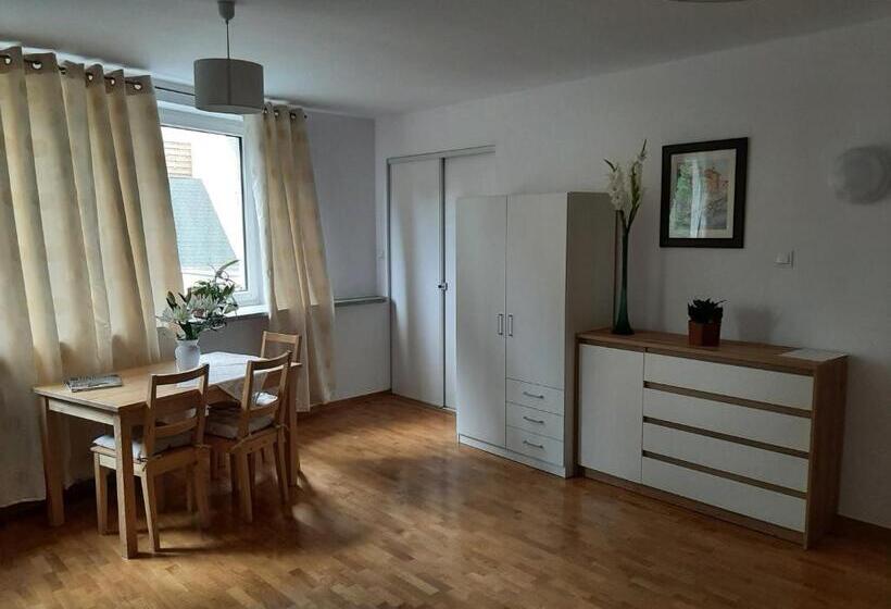 旅馆 Apart  Salon Z Aneksem Kuchenym, 2 Sypialnie, łazienka