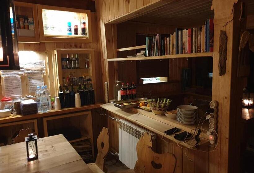 הוסטל Bacówka Pttk Jaworzec