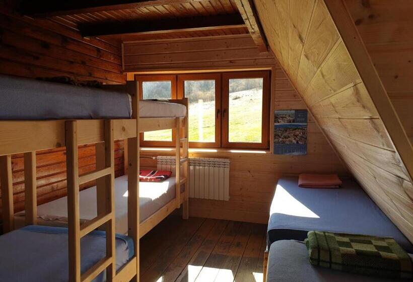 הוסטל Bacówka Pttk Jaworzec