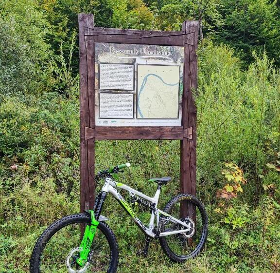 הוסטל Bacówka Pttk Jaworzec