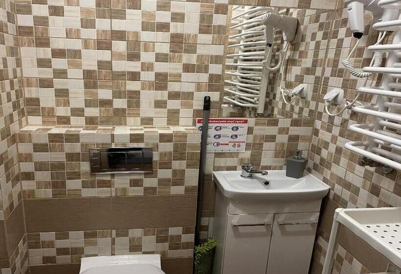 ユースホステル Eldomnoclegi, Kolejowa 15 Wągrowiec