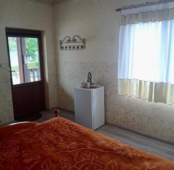 فندق صغير Gościniec Zośka