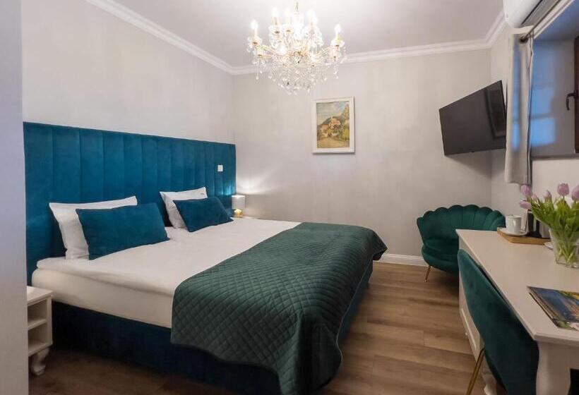 ユースホステル Kanclerz