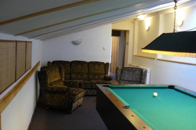 ユースホステル Knajpa Sorba