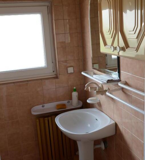 הוסטל Kwatery Pracownicze Tolek