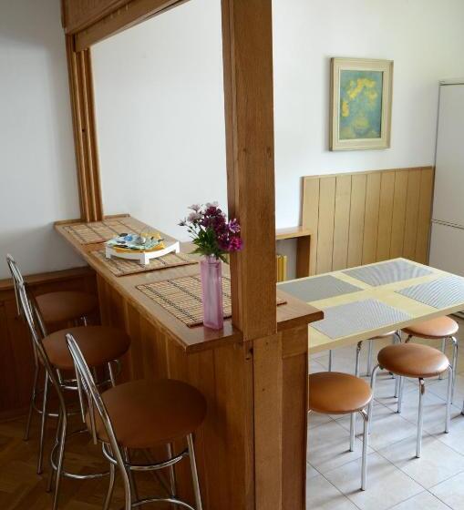 הוסטל Kwatery Pracownicze Tolek