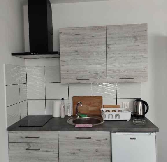 ユースホステル Nad Jeziorem Kochle