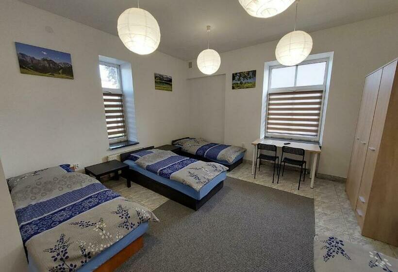 هاستل Noclegi Słodki Sen 2