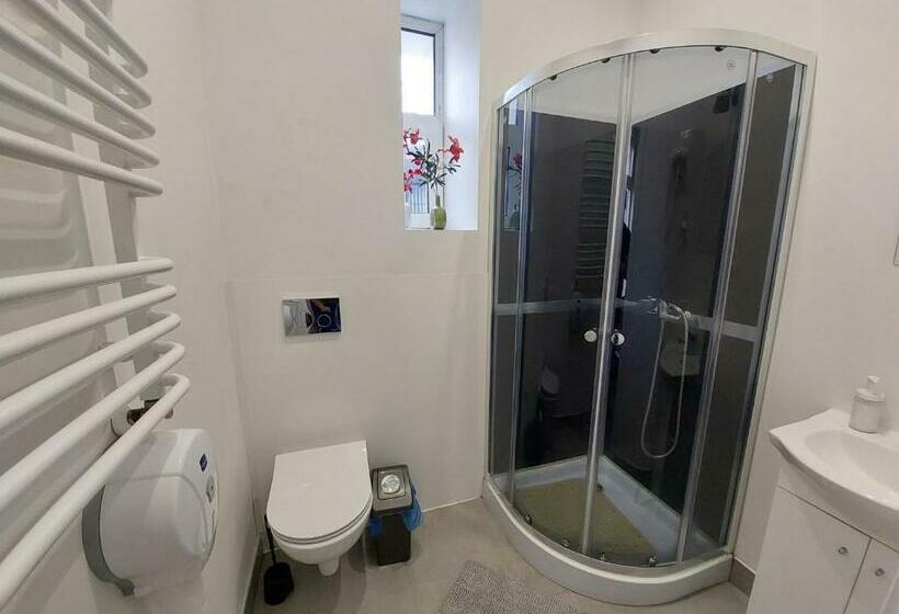 هاستل Noclegi Słodki Sen 2