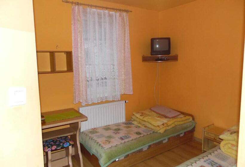 הוסטל Nssm Tanie Spanie