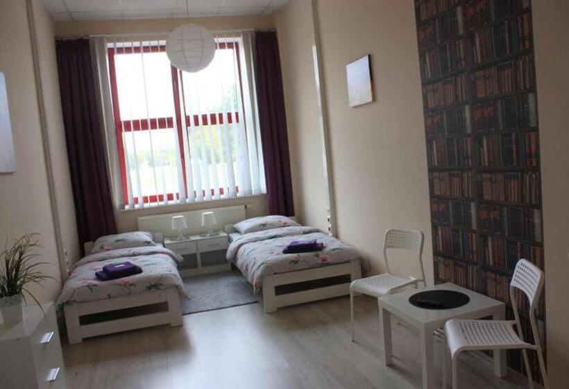 הוסטל Pokoje Nad Nysą Olszyna