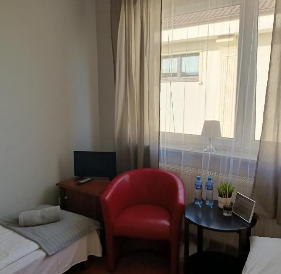 הוסטל Pokoje Pod świerkiem