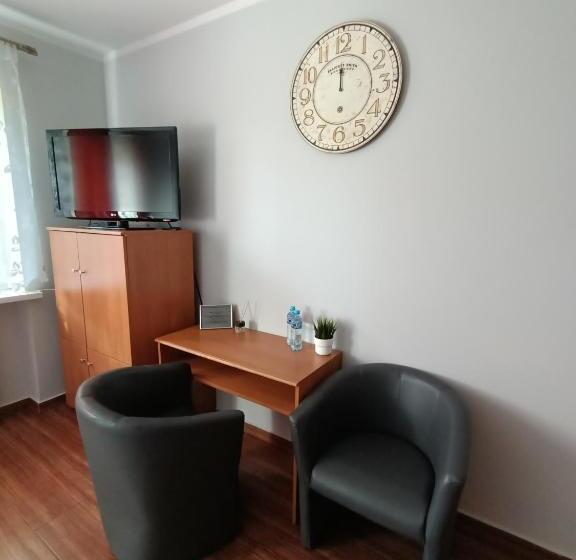 הוסטל Pokoje Pod świerkiem