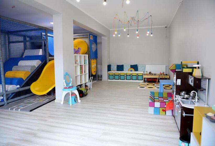 فندق صغير Ranczo W Dolinie