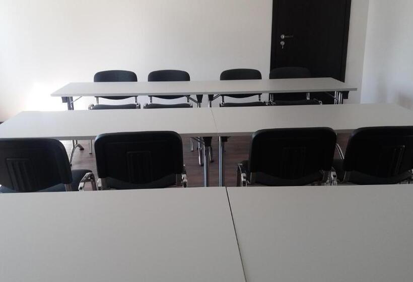 هاستل Scsk Pół ławy