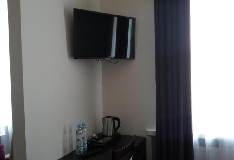 هاستل Scsk Pół ławy