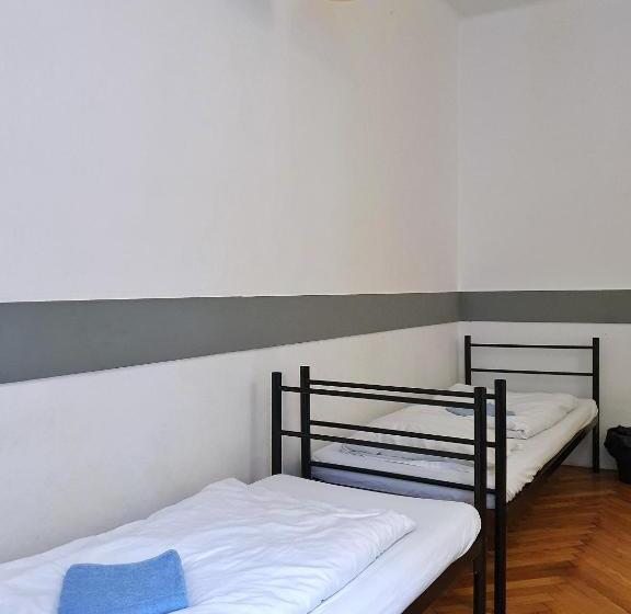 فندق صغير Viki Kazimierz