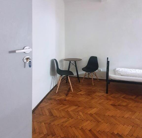 فندق صغير Viki Kazimierz