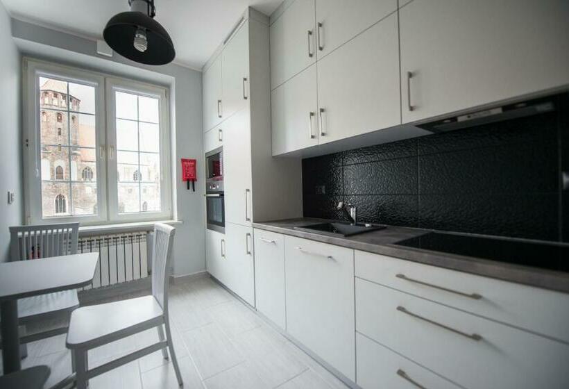 הוסטל Wide Street