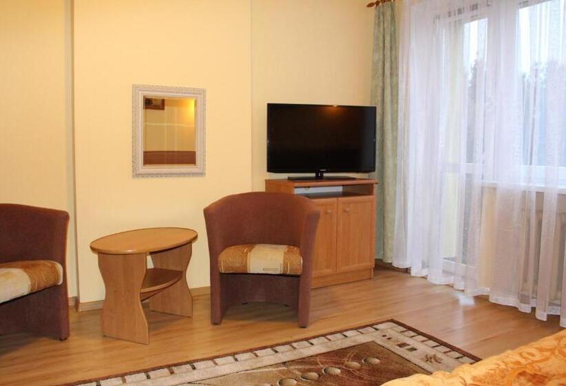 הוסטל Zajazd Jagnar