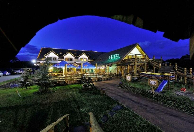 فندق صغير Zajazd Mihałufka