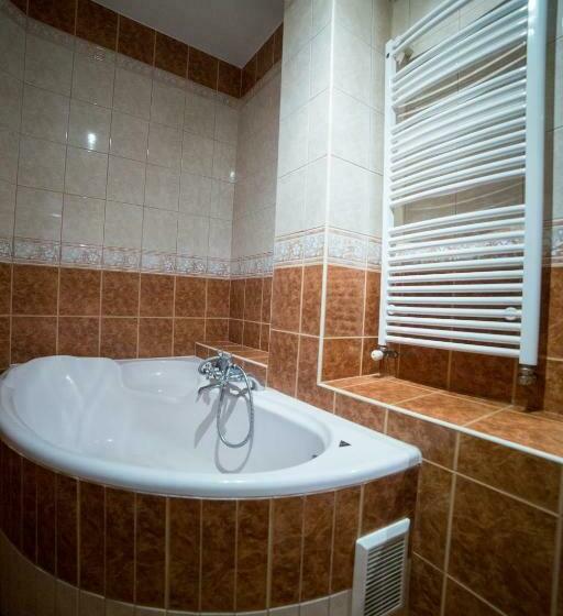 הוסטל Zajazd Relax