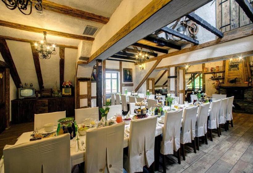 ユースホステル Zajazd Sanocki