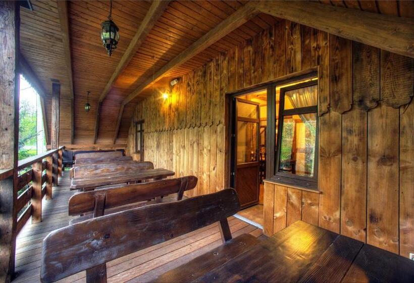 ユースホステル Zajazd Sanocki