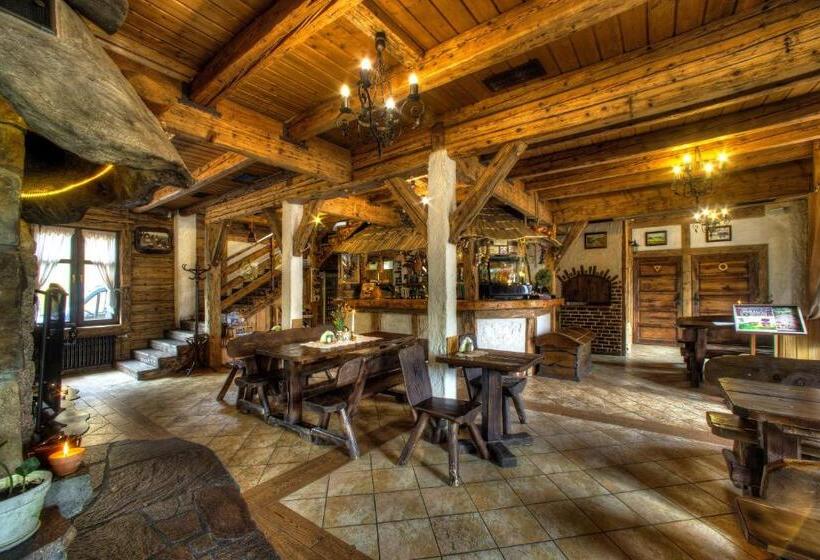 ユースホステル Zajazd Sanocki