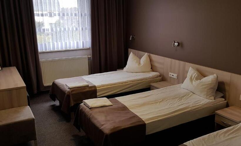 ユースホステル Zajazd Tytan