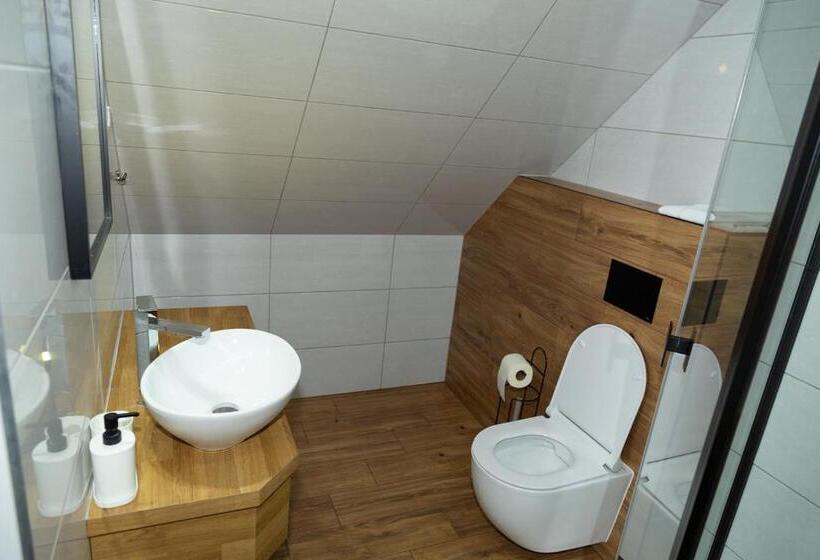 הוסטל Zajazd U Elizy