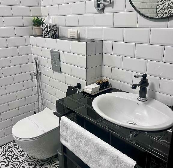 Global Home   Aparthotel   No Contact Check In