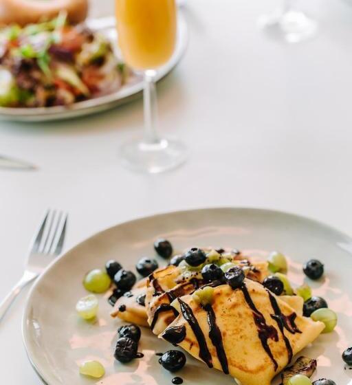 Aparthotel Park   By The Sea