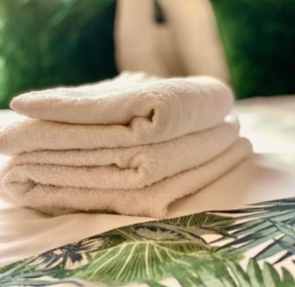 Backpack Apart Rooms