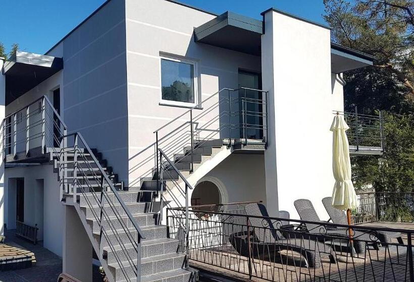 تختخواب و صبحانه Dom Wczasowy Danusia