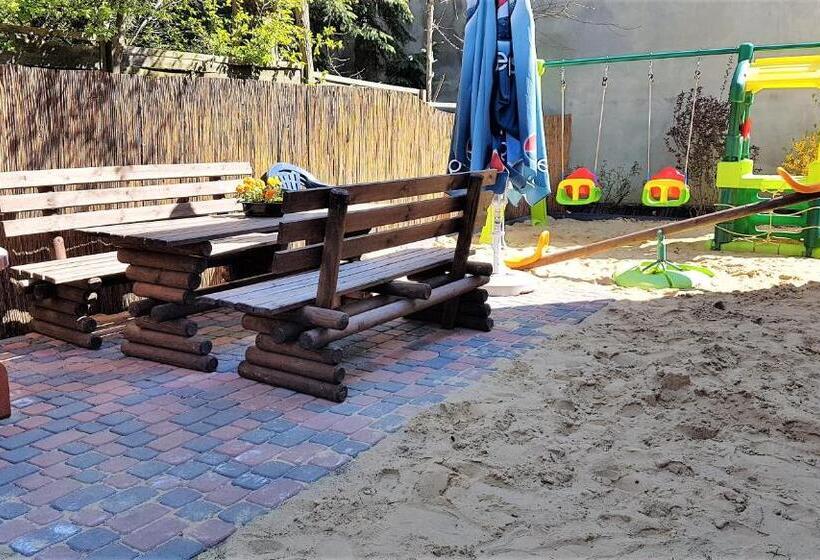 تختخواب و صبحانه Dom Wczasowy Danusia