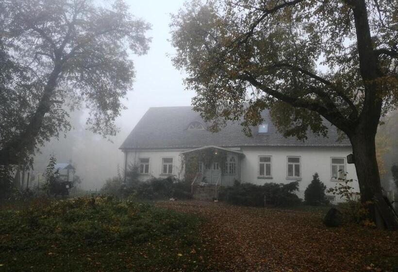 Bed and Breakfast Dwór łumbie